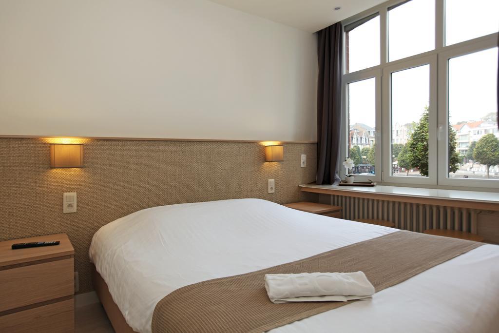 Hotel Cecil De Panne Oda fotoğraf